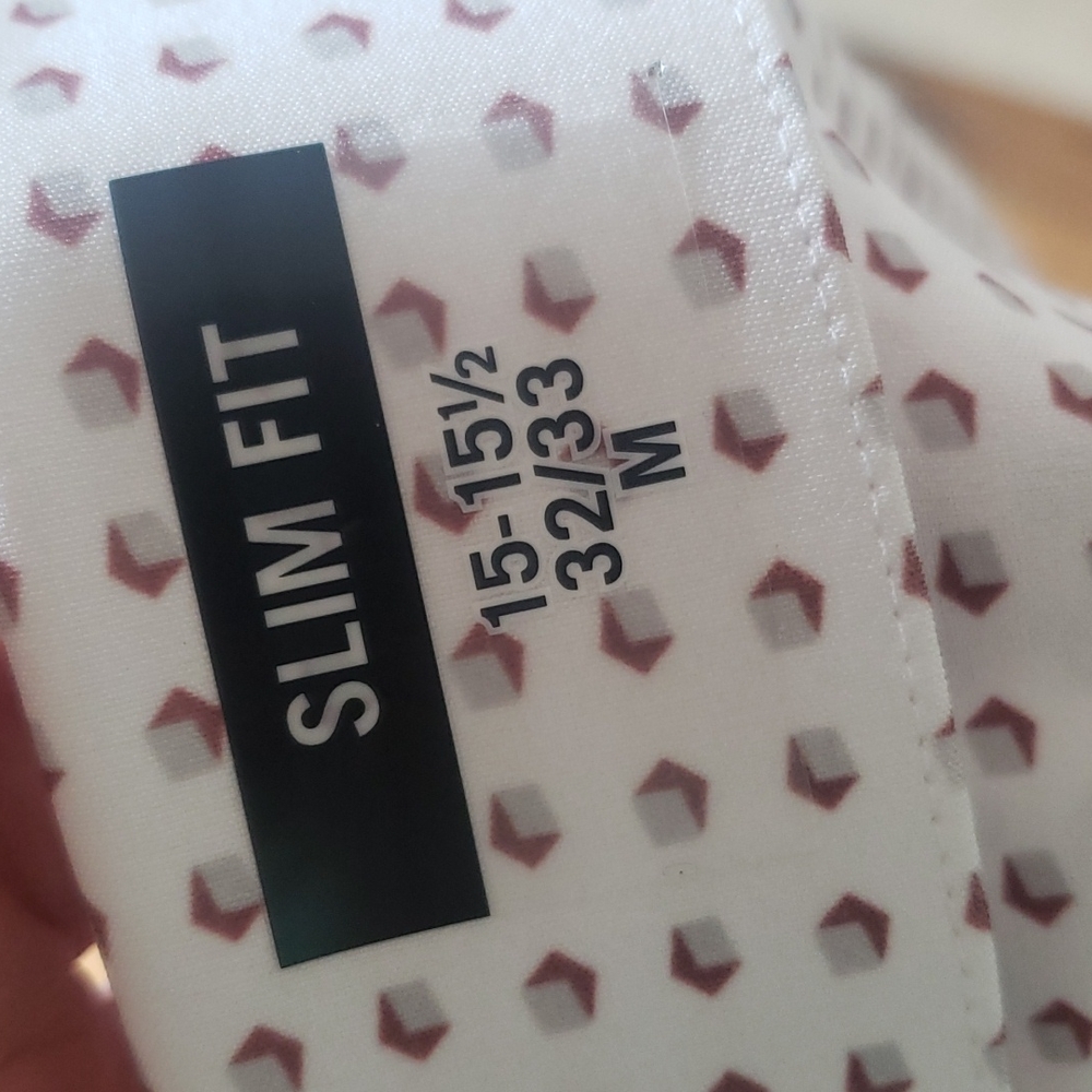 BNWT Van Heusen Medium Shirt